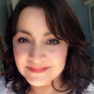 Meet your Posher, Sylvia